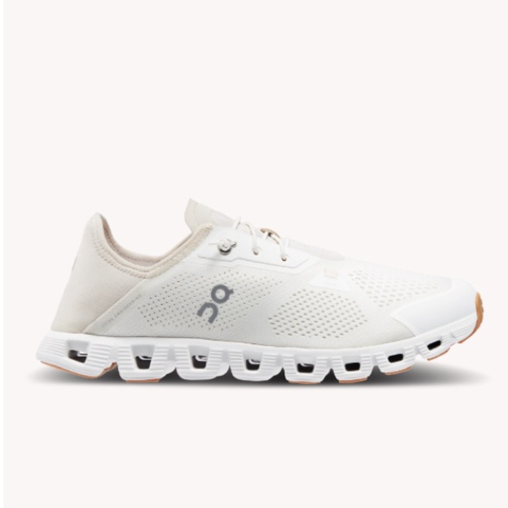 On Cloud 5 Coast Undyed White Pearl slip on elastic lace sneakers, Men Size 12